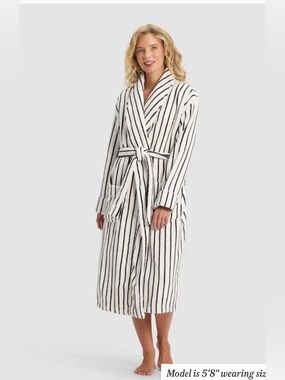 Cozy Earth Striped Luxe Bath Robe
